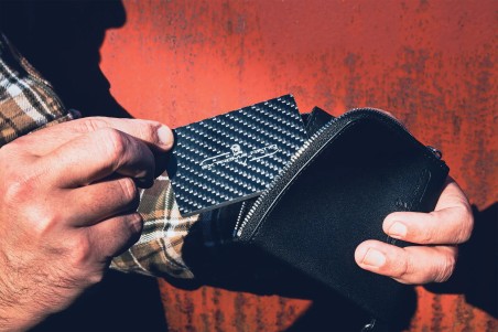 THE CARRY ZIP LEATHER WALLET | Extrema Ratio