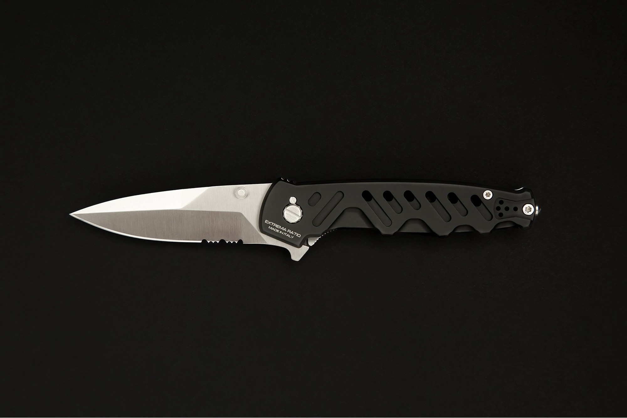 CAIMANO NERO N.A. | Extrema Ratio