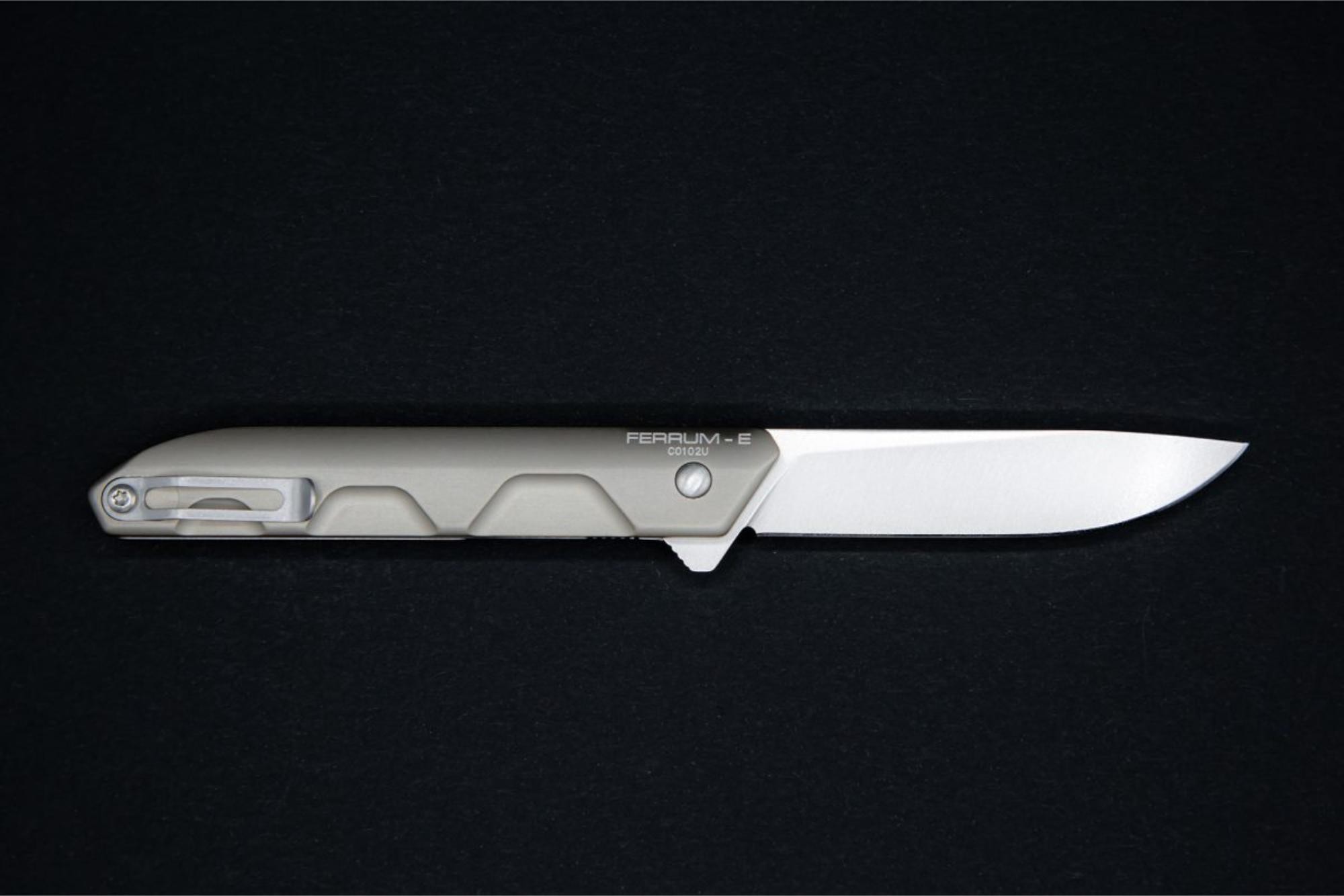 FERRUM E | Extrema Ratio
