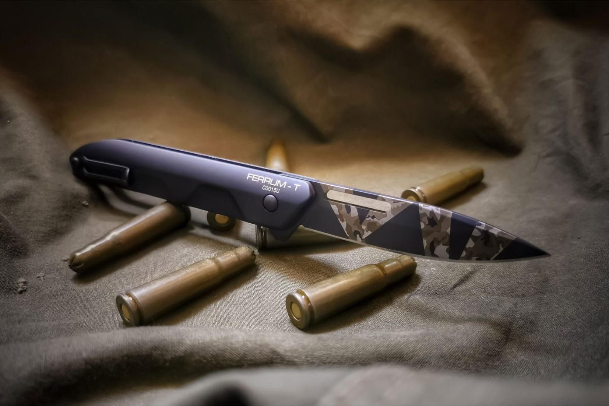 FERRUM T | Extrema Ratio