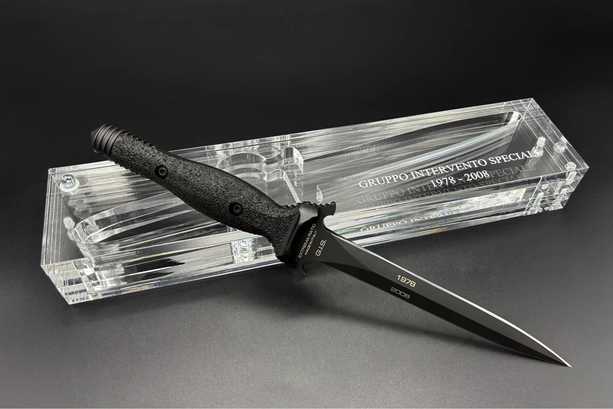 SUPPRESSOR | Extrema Ratio