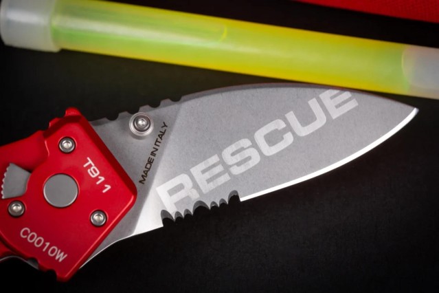 T911 RESCUE | Extrema Ratio
