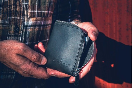 THE CARRY ZIP LEATHER WALLET | Extrema Ratio