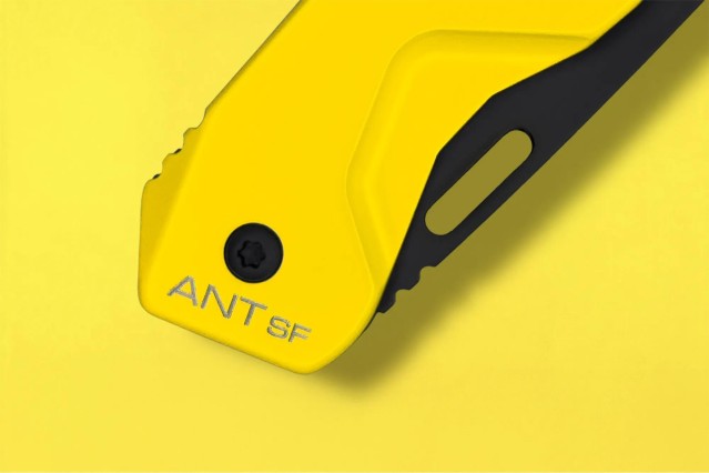 ANT URBAN NEON SF | Extrema Ratio